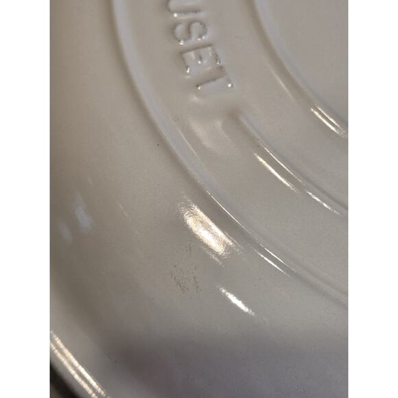Le Creuset 12" diameter #30 LID ONLY Off White EUC Black Knob Made In France - Picture 8 of 8